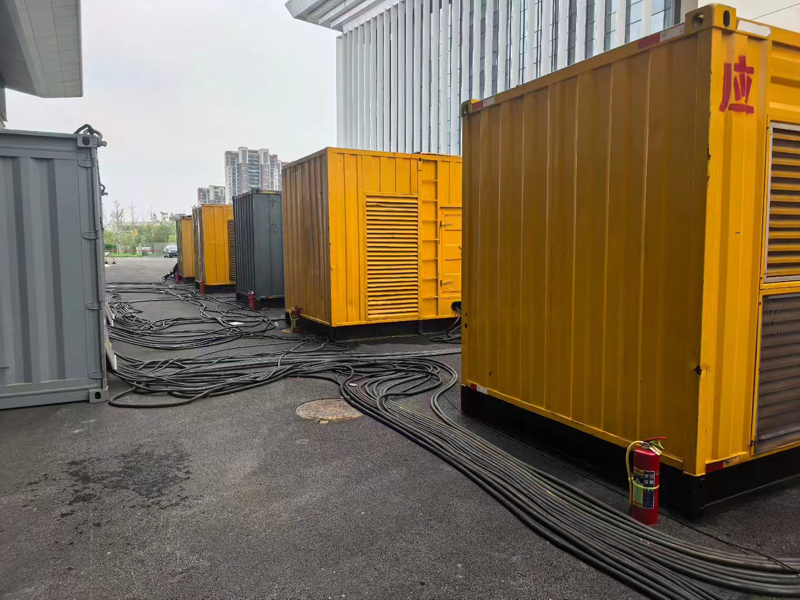 雄县不同季节柴油发电机组保养有哪些注意事项?